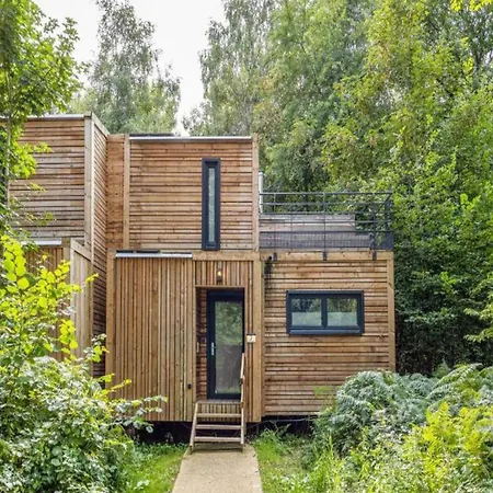Tranquil Forest Hideaway 펜션 *